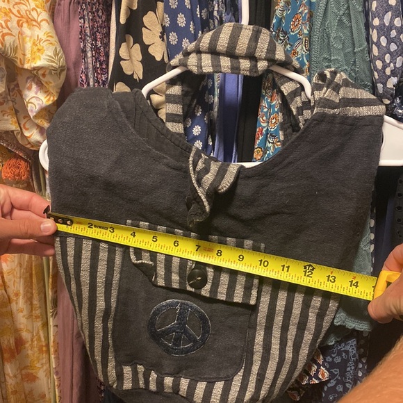 Shoulder Bag - Picture 5 of 8